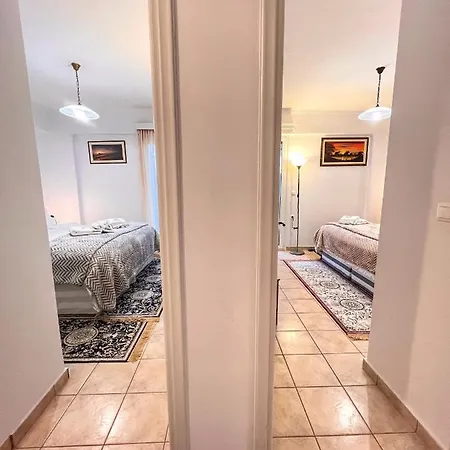 Апартаменты 